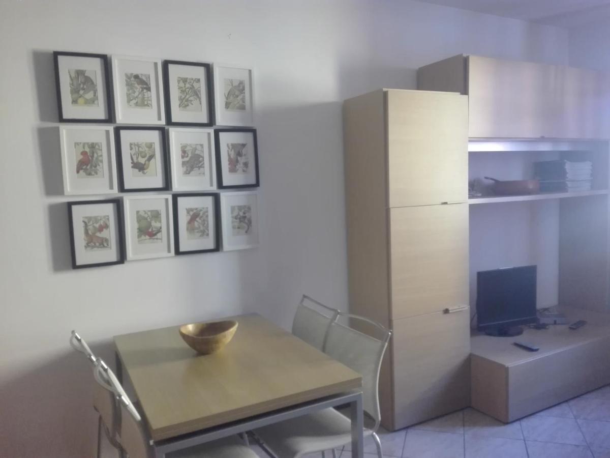 Appartamento A Due Passi Dal Lago 托尔博莱 外观 照片