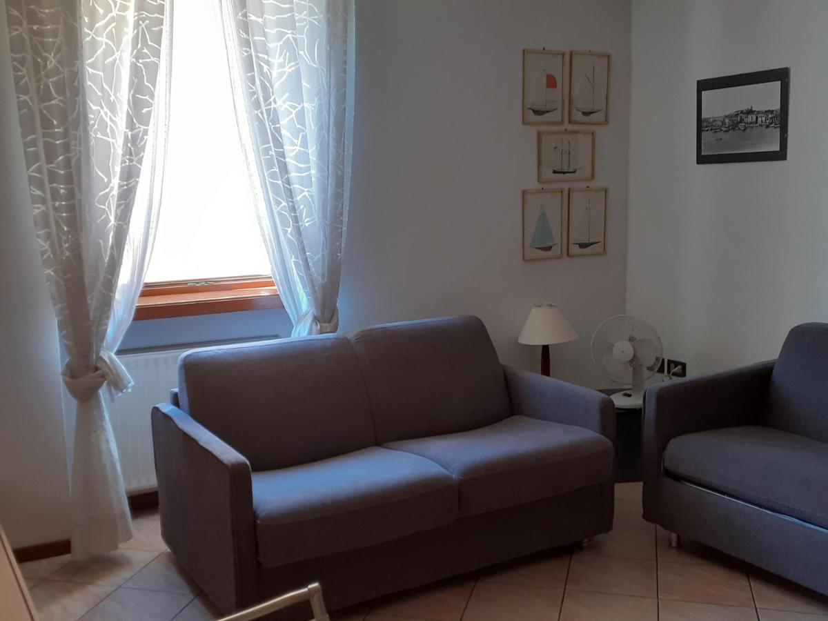 Appartamento A Due Passi Dal Lago 托尔博莱 外观 照片